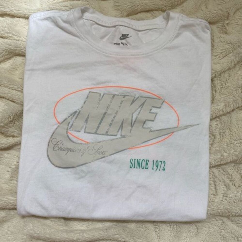 Nike Champions of Sport unisex t-shirt